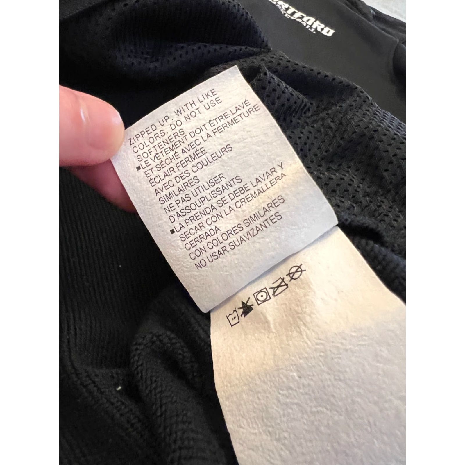 Under Armour Under Armour Hartford Basketball Men's Medium Black Full Zip Jacket Size US M / EU 48-50 / 2 - 7 Thumbnail