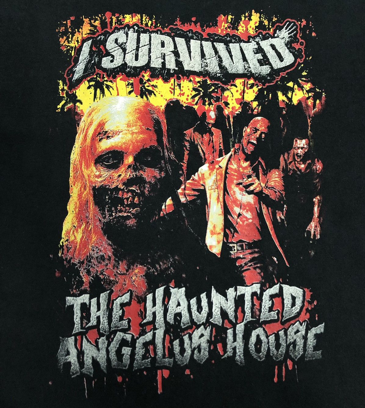 Vintage Vintage I Survived The Haunted Angelus House T-Shirt Size US M / EU 48-50 / 2 - 3 Thumbnail
