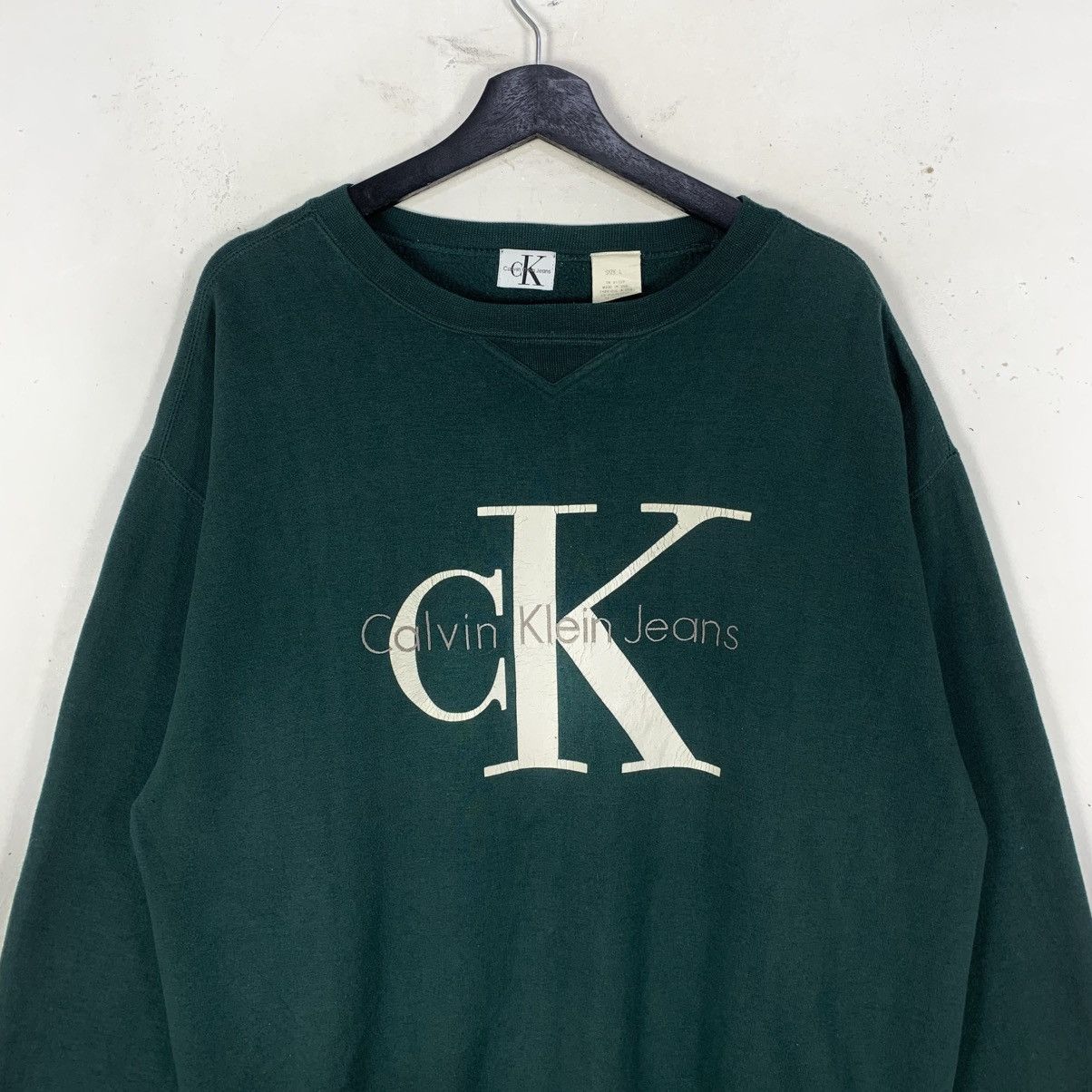 Calvin Klein vintage green Calvin Klein crewneck Streetwear sweatshirt Size US XL / EU 56 / 4 - 3 Thumbnail