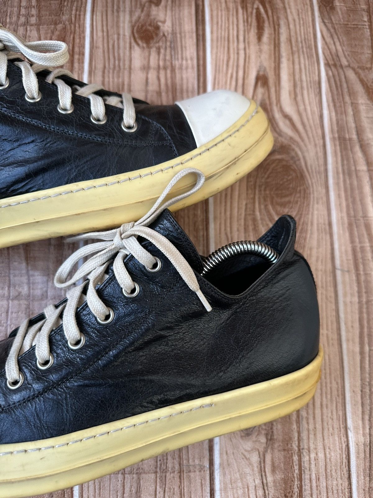 Rick Owens Rick Owens Ramones Mainline Distressed Black Leather Lowtops Size US 8.5 / EU 41-42 - 11 Thumbnail