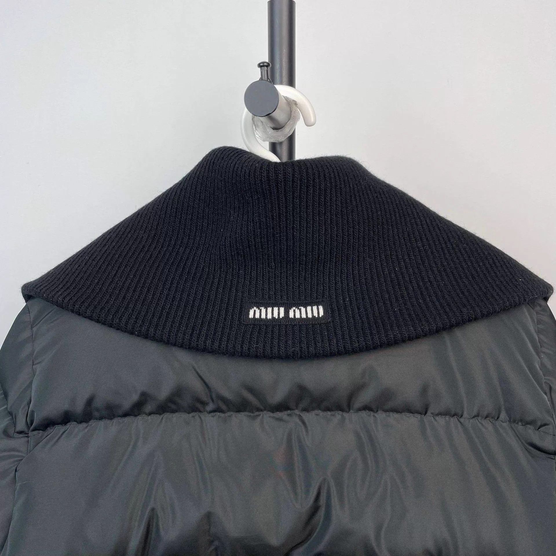 Miu Miu MIU MIU Black Short Knit Collar Down Coat 40 Size S / US 4 / IT 40 - 9 Thumbnail
