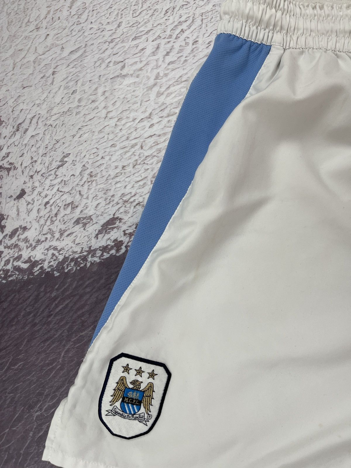 Reebok Reebok Manchester City vintage y2k 00s soccer shorts footbal Size US 34 / EU 50 - 6 Thumbnail