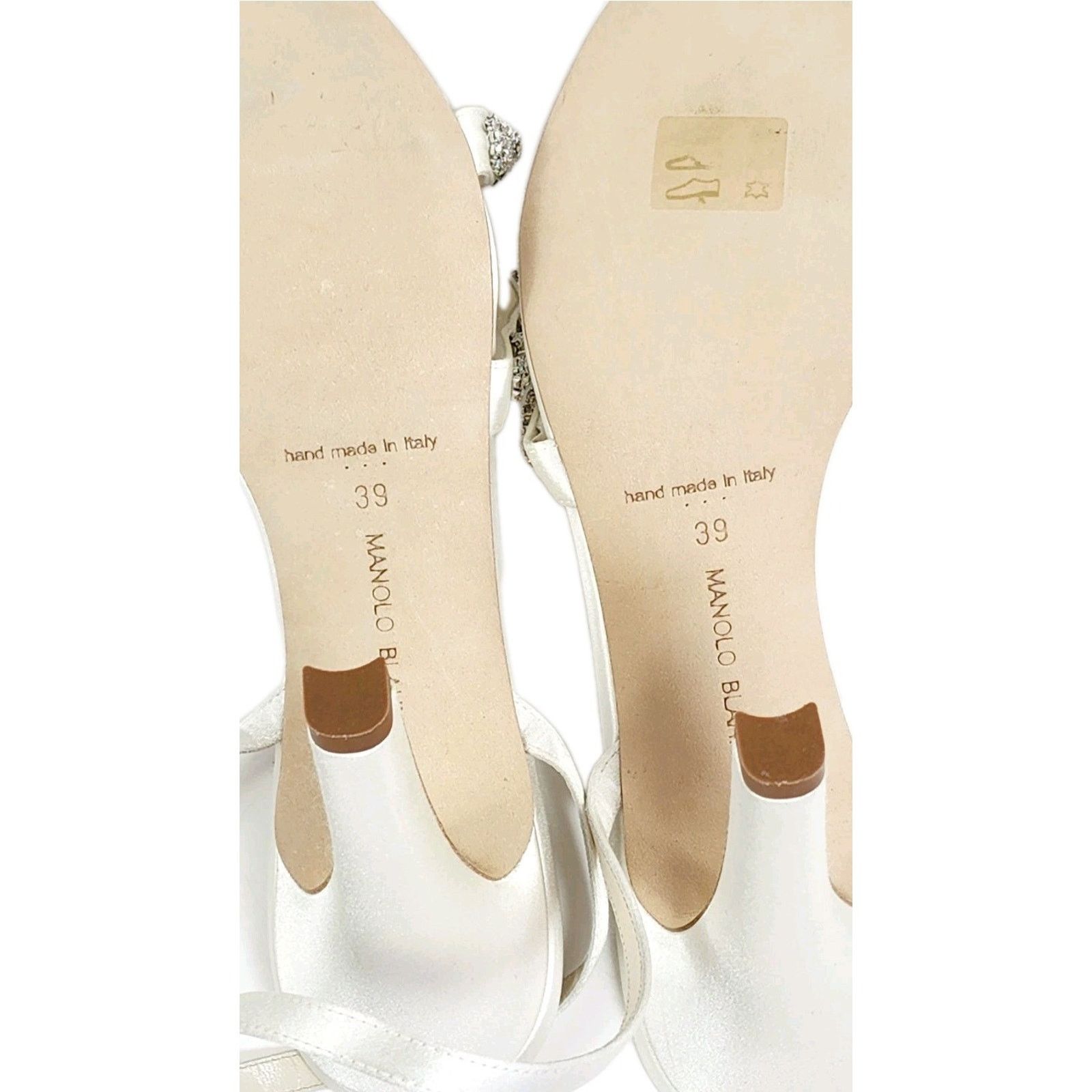 Manolo Blahnik MANOLO BLAHNIK Vedada Heeled Sandals US9 UK6 EU39 $1620 Size US 9 / IT 39 - 5 Thumbnail