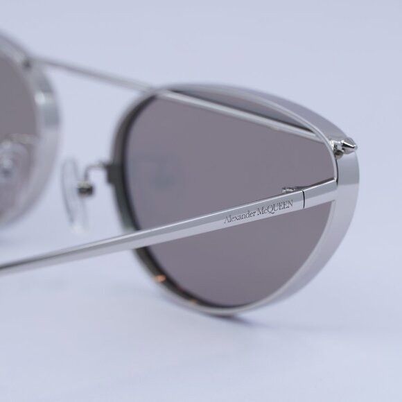 Alexander McQueen Alexander McQueen AM0424S 004 Sunglasses Silver Cat Eye Size ONE SIZE - 9 Thumbnail