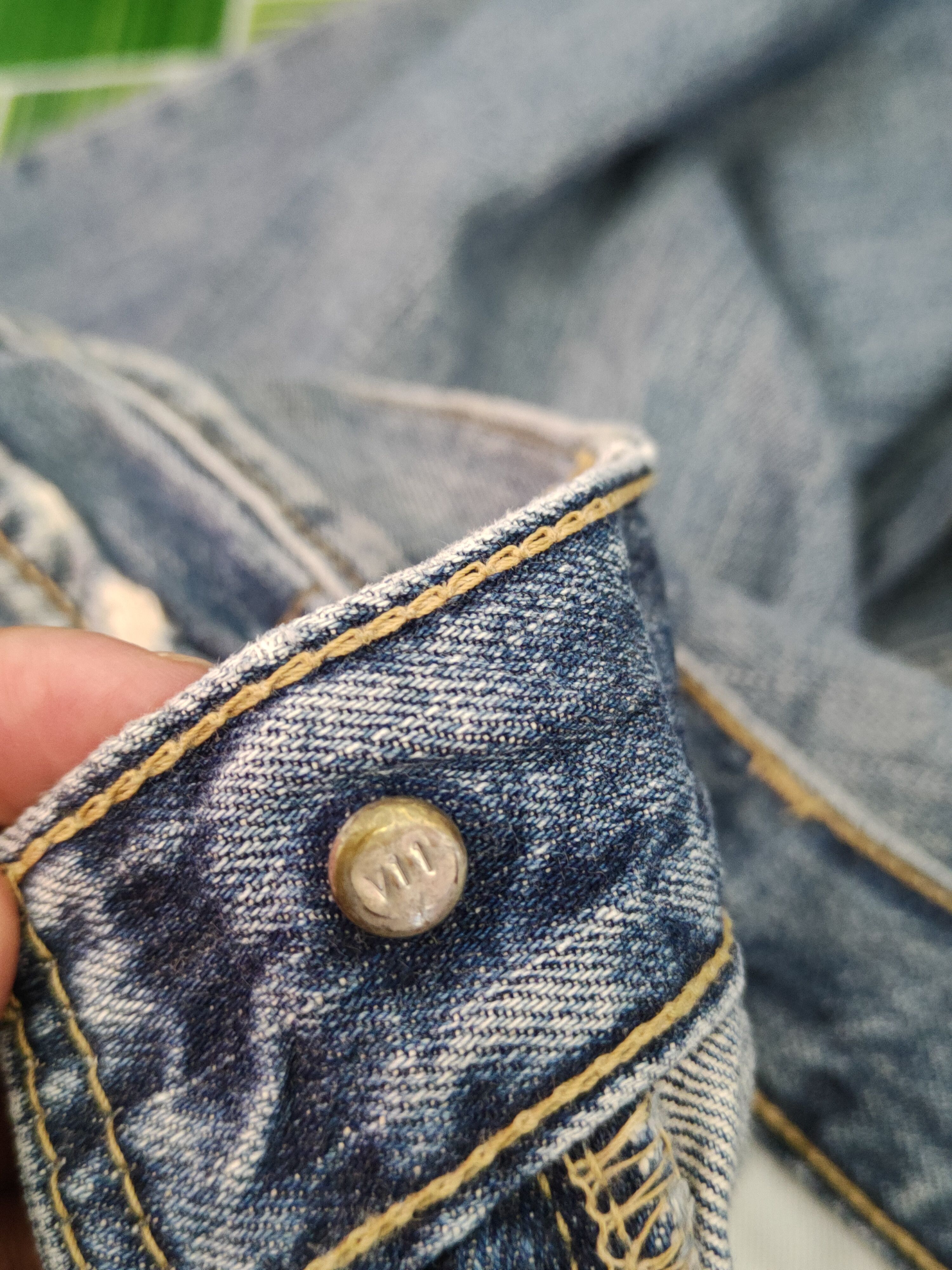 Levi's 502 Levi's Blue Distressed Ripped Jeans #S1639 Size US 31 - 18 Thumbnail