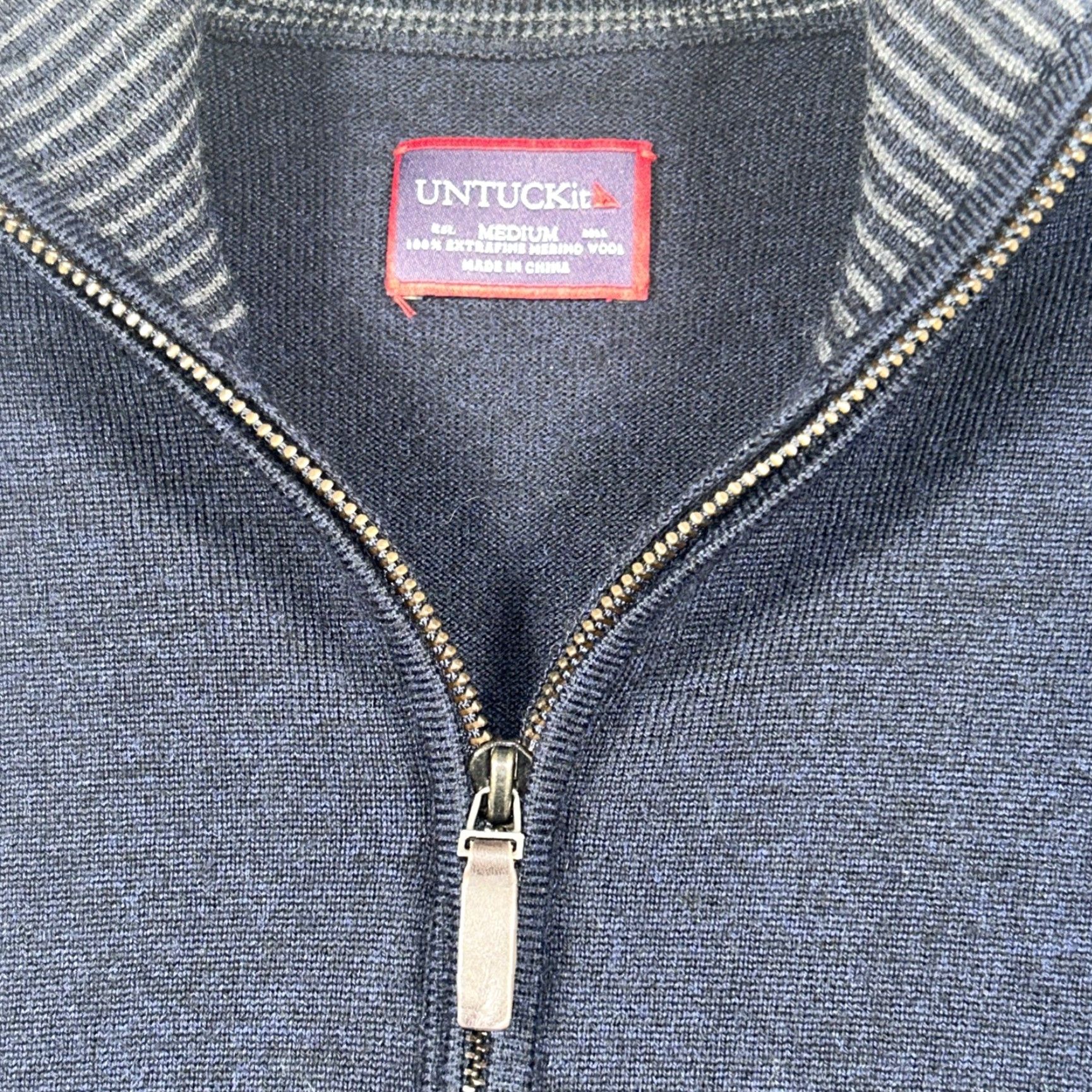 UNTUCKit UNTUCKit Extra Fine Merino Wool Sweater Mens M Dark Navy 1/4 Zip Belguardo Size US M / EU 48-50 / 2 - 3 Thumbnail