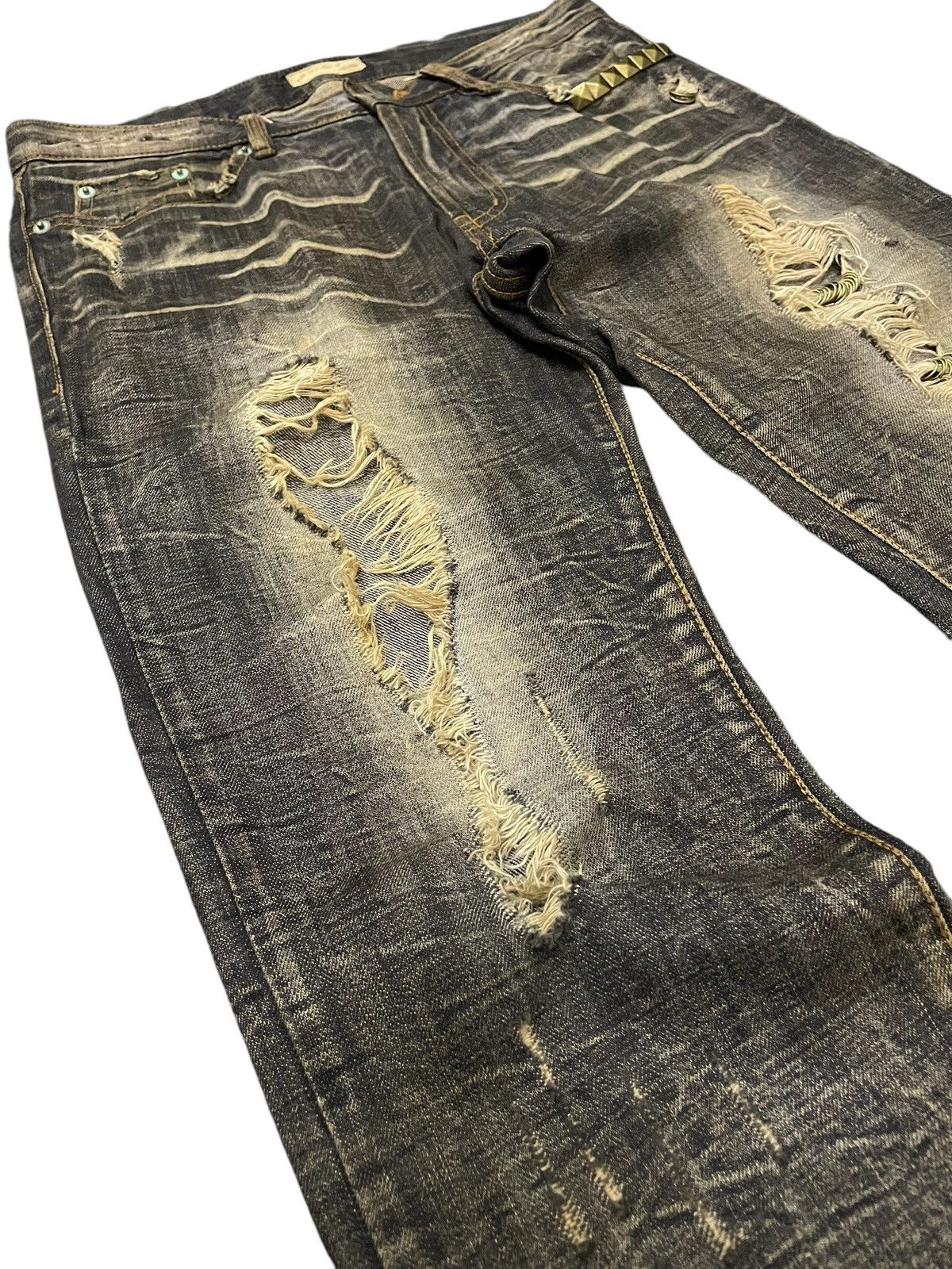 Japanese Brand G.O.A Pierced & Studded Honeycomb Claw Mark Mud Flare Jeans Size US 30 / EU 46 - 11 Thumbnail