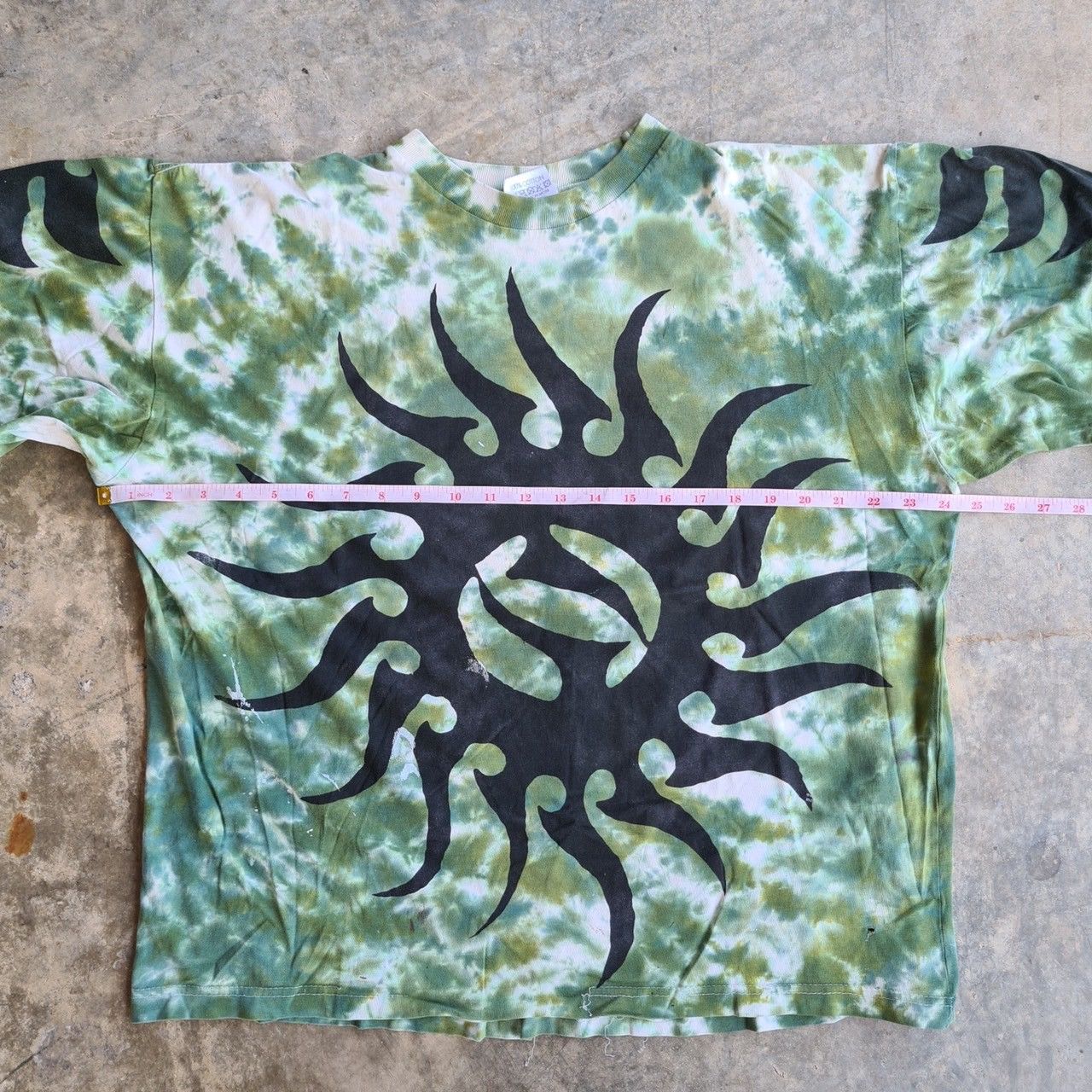 Band Tees × Vintage *RARE* VINTAGE 90s Y2K TRIBAL SPIRAL TIE DYE T-SHIRT METAL Size US XL / EU 56 / 4 - 12 Thumbnail