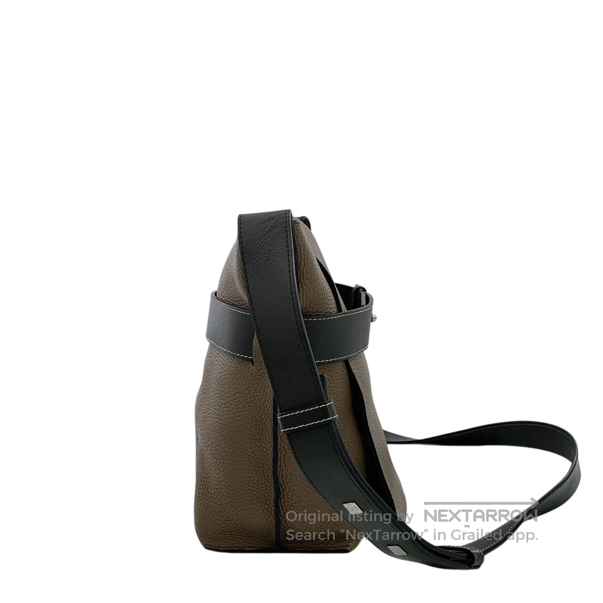Loewe Loewe Brown logo embossed postman bag crossbody bag| Size ONE SIZE - 3 Thumbnail