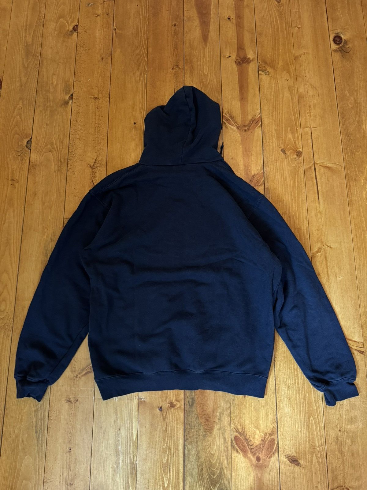 Adidas Y2k adidas center logo hoodie. Tagged XL Size US L / EU 52-54 / 3 - 4 Thumbnail