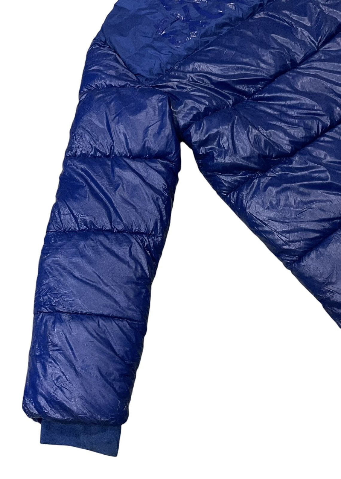 Armani Exchange Vintage Armani Exchange Down Puffer Jacket Size US XS / EU 42 / 0 - 18 Thumbnail