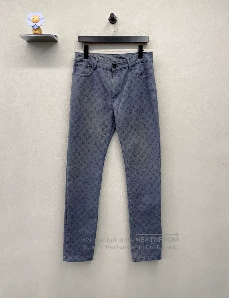 Louis Vuitton Louis Vuitton Blue full print jeans Size US 30 / EU 46 - 1 Thumbnail