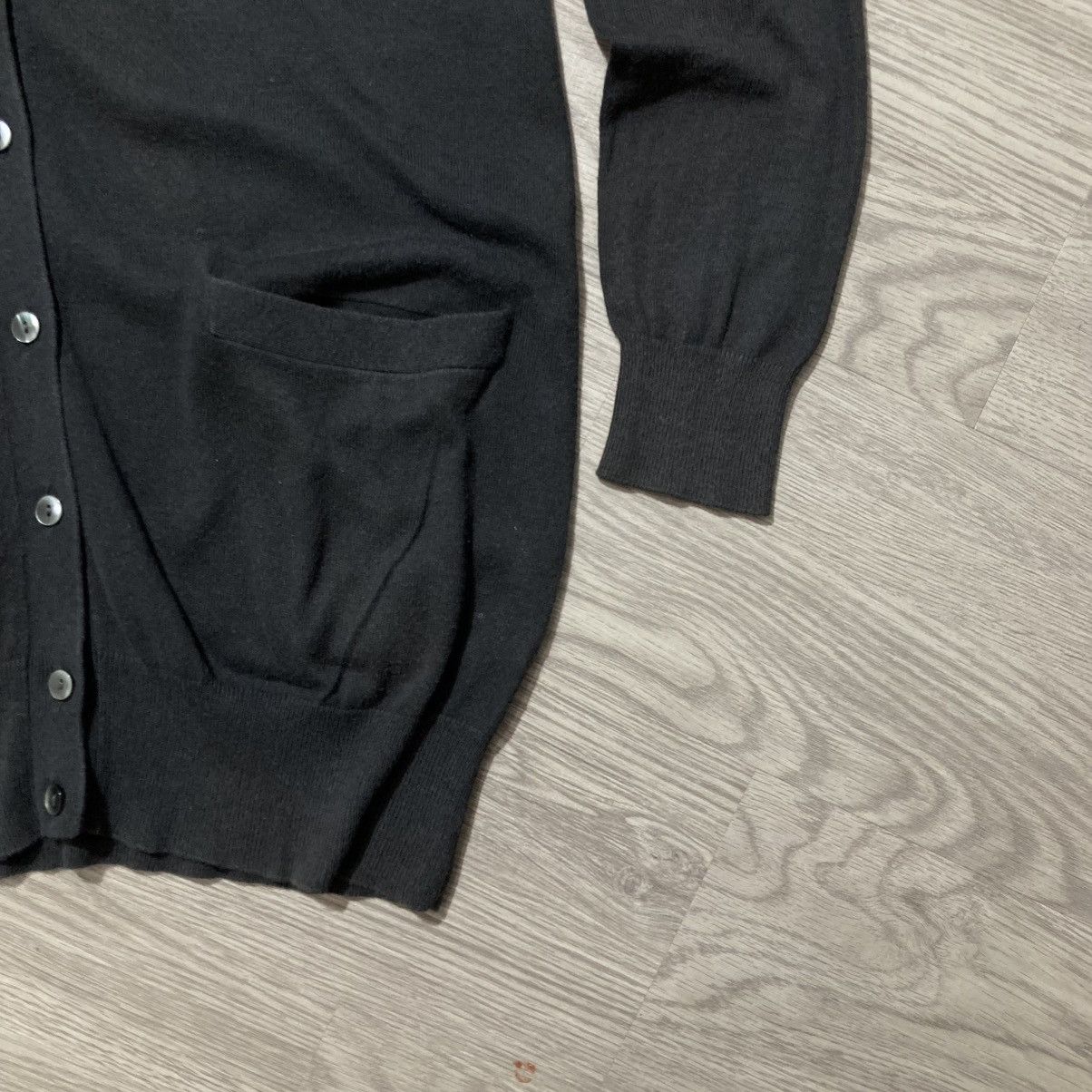 Japanese Brand 2000s Uniqlo V Neck Long Cardigan Beauty Beast Lgb Style Size US M / EU 48-50 / 2 - 4 Thumbnail