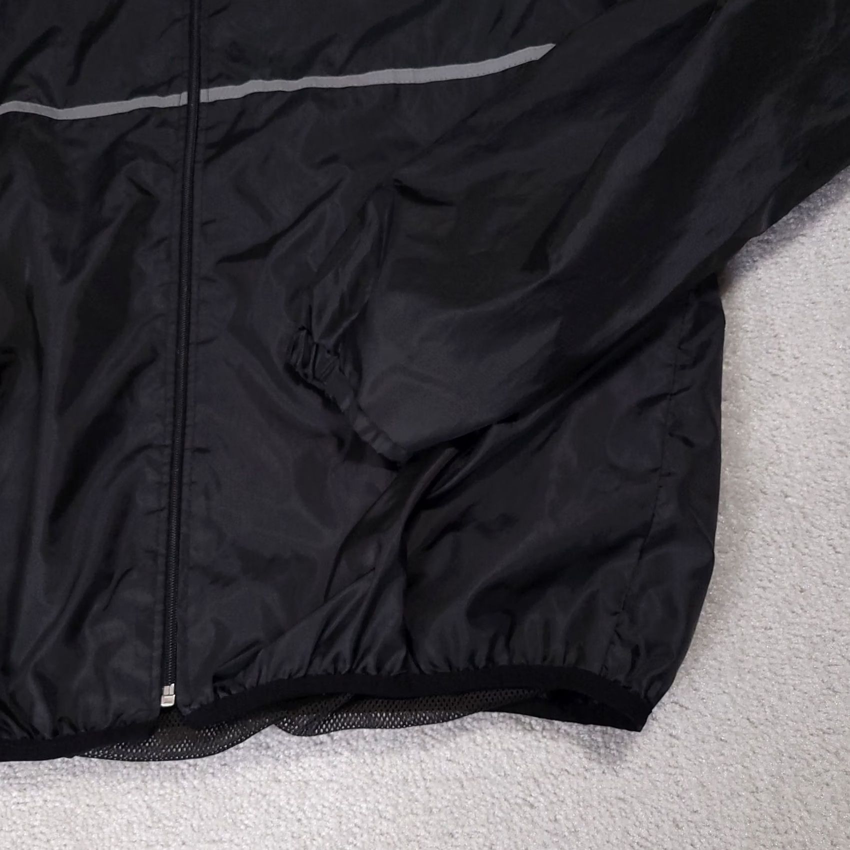 Vintage Sports Illustrated Jacket Full Zip Windbreaker Light Coat Mens XL Black Windbreaker Jacket Logo Embroidered Athletic 90s Style Casual Mens XL Black Size US XL / EU 56 / 4 - 5 Thumbnail