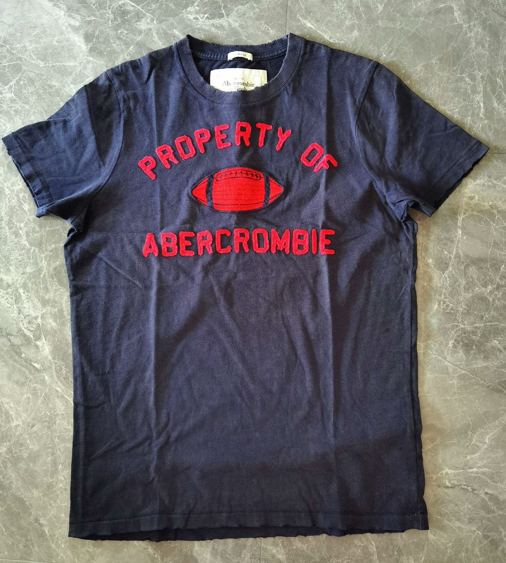 Abercrombie & Fitch Abercrombie & Fitch Old Short-Sleeve T-Shirt Size US L / EU 52-54 / 3 - 1 Thumbnail