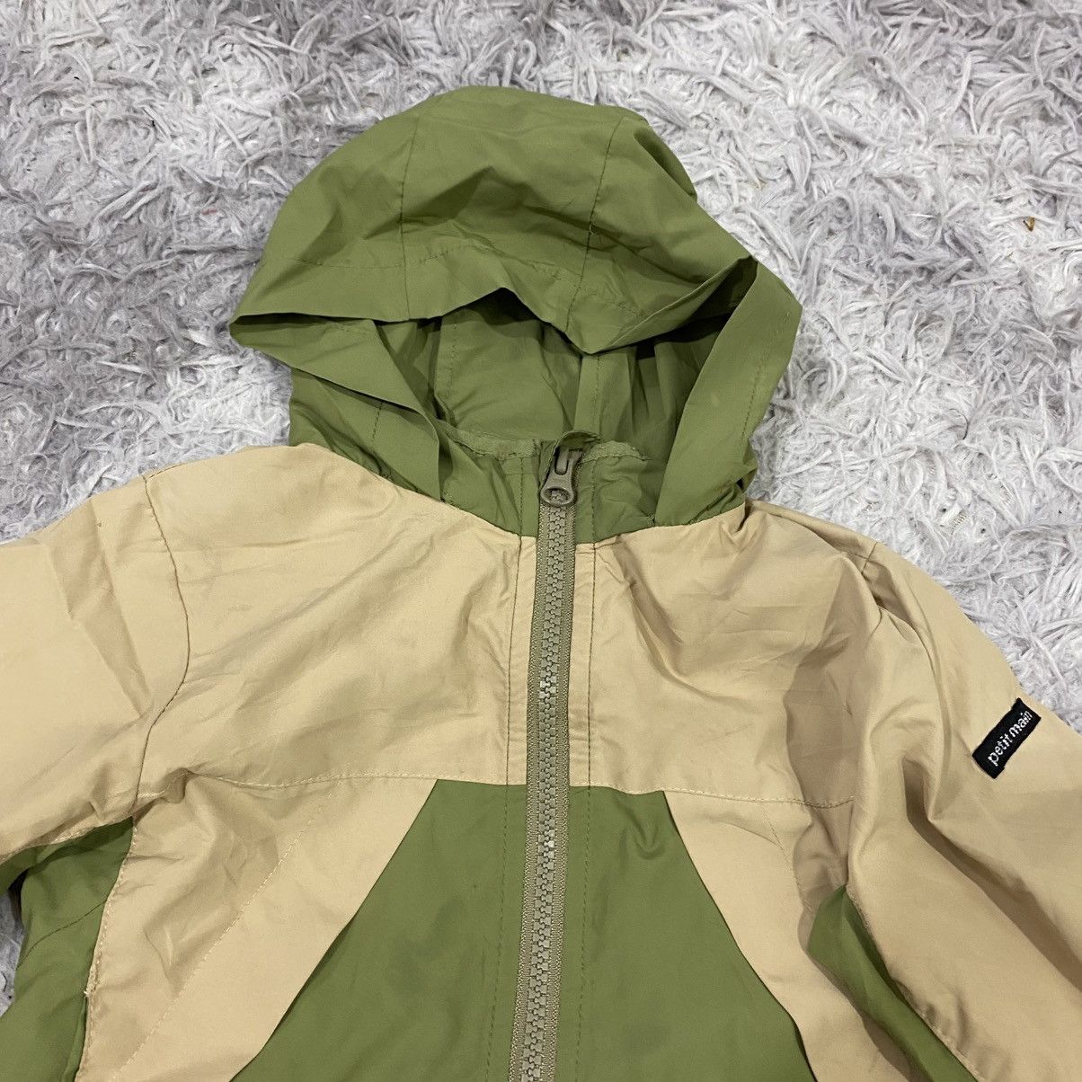 Uniqlo Uniqlo windbreaker for kids Size US XS / EU 42 / 0 - 4 Thumbnail