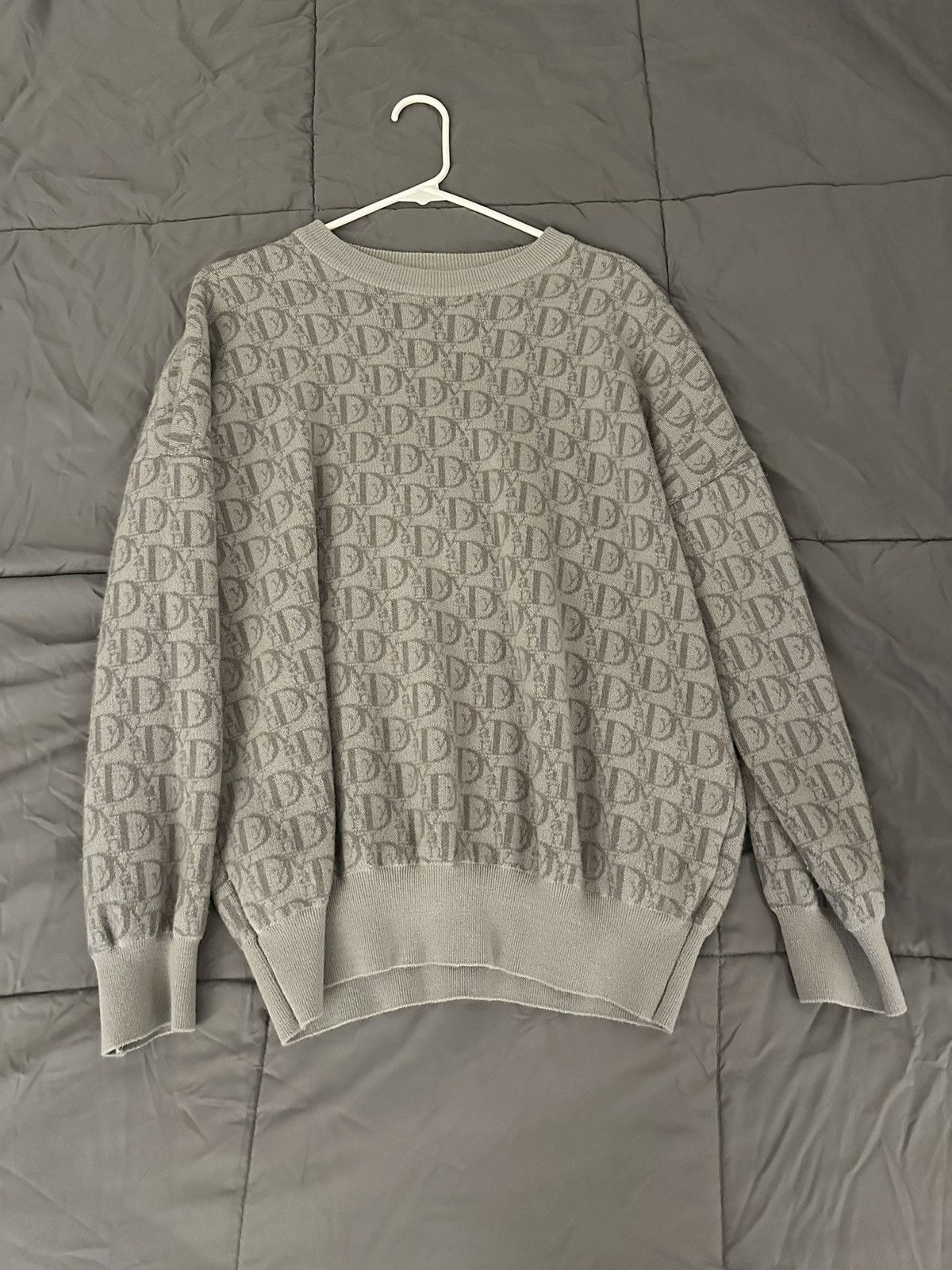 image of Vandy The Pink Sweater in Grey, Men's (Size Medium)