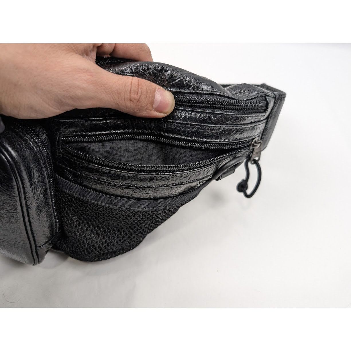 Balenciaga o1rshd1 Q:3 / Size: OS / Explorer Multizip Beltpack in Black Size ONE SIZE - 11 Thumbnail