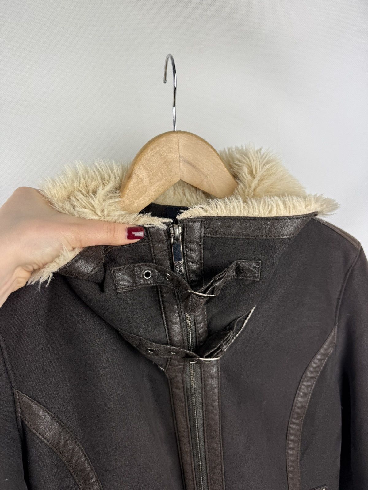 Armani Armani Jeans Ladies Faux Fur Aviator Y2K Bomber Jacket Size M / US 6-8 / IT 42-44 - 21 Thumbnail
