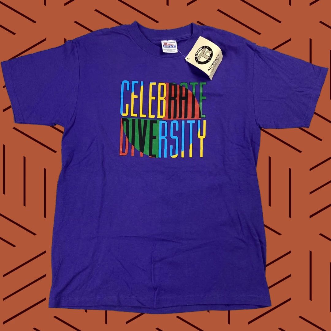 Vintage VINTAGE ALTERNI-T 90s POP ART T-SHIRT - Purple, Crew Neck, Short Sleeve, Mens M, Graphic Celebrate Diversity, 90s USA, Aerosmith, Astro Boy Theme Size US M / EU 48-50 / 2 - 1 Thumbnail