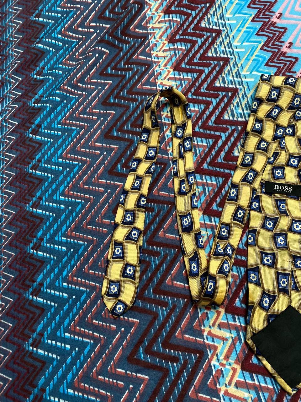Hugo Boss × Vintage Vintage Hugo Boss tie 90s cravatca Y2K Calssic Size ONE SIZE - 8 Thumbnail