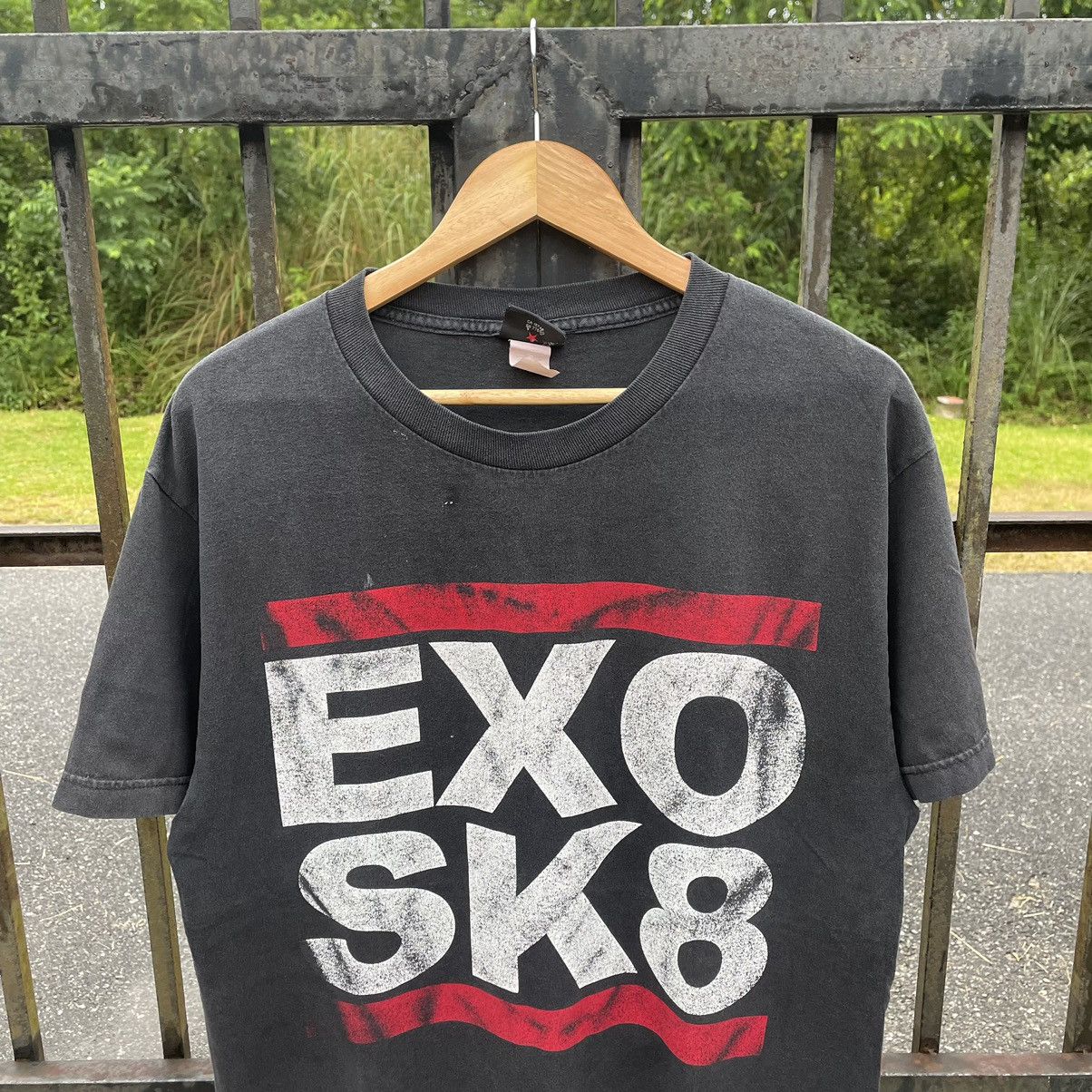 Vintage 🔥🔥Vintage EXO Big Box Logo Spellout Skateboard Tee Size US L / EU 52-54 / 3 - 3 Thumbnail