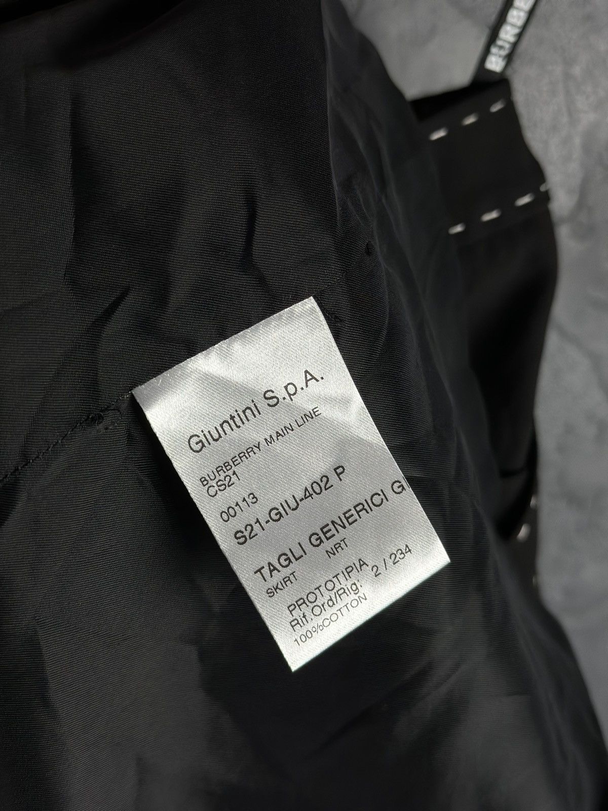 Burberry Women's BURBERRY London Skirt Luxury Size 38 Size 27" / US 4 / IT 40 - 13 Thumbnail