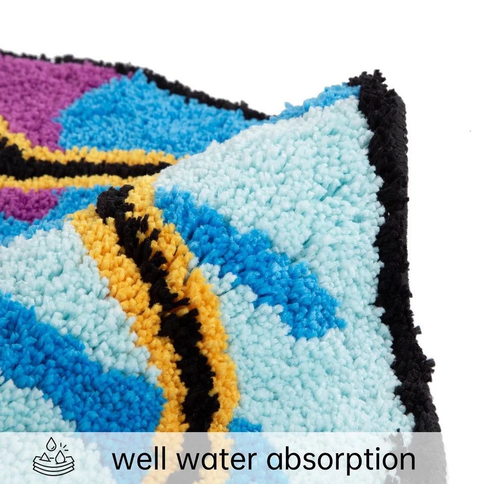 Designer × Japanese Brand Tufted Magic Trippy Smiling Face Rug 90x90cm Size ONE SIZE - 4 Thumbnail