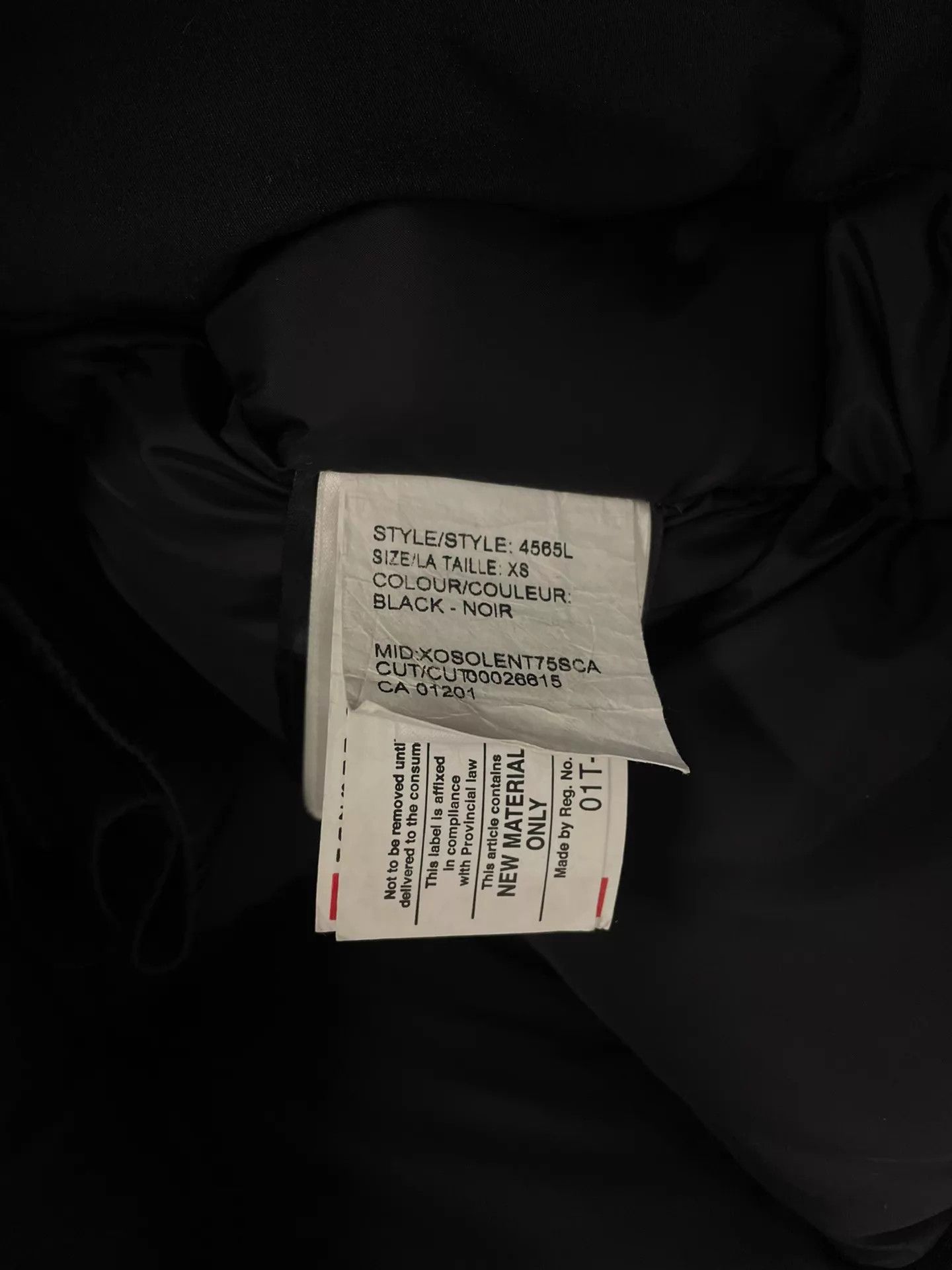 Canada Goose Canada Goose 4565L No Pilling Good Condition Xs Size US XS / EU 42 / 0 - 4 Thumbnail