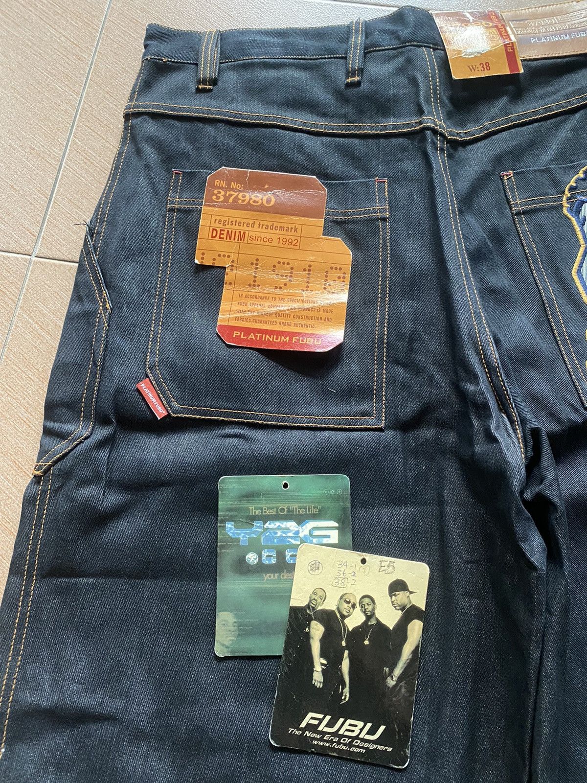 Fubu × Vintage FUBU FAT ALBERT BAGGY JORTS Size US 38 / EU 54 - 7 Thumbnail