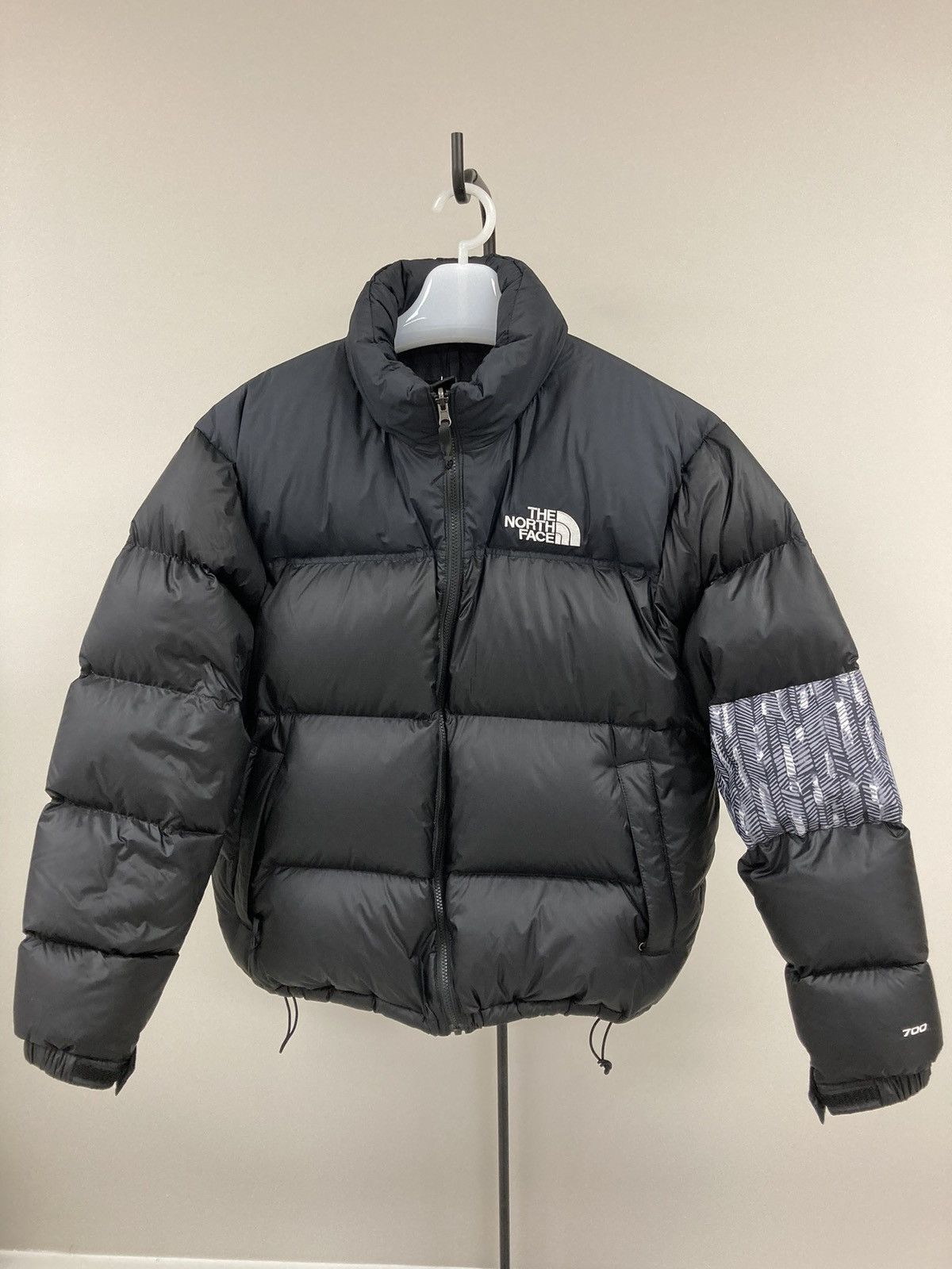 The North Face Official Renewed line The North Face Nuptse Jacket Size US XL / EU 56 / 4 - 1 Thumbnail
