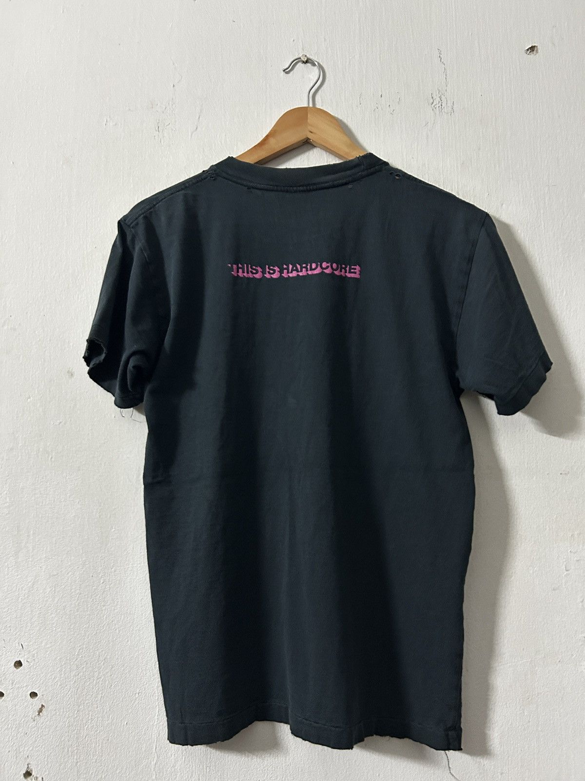 Band Tees Vintage 90’s trashed Band Pulp this is hardcore ERD style Size US M / EU 48-50 / 2 - 9 Thumbnail