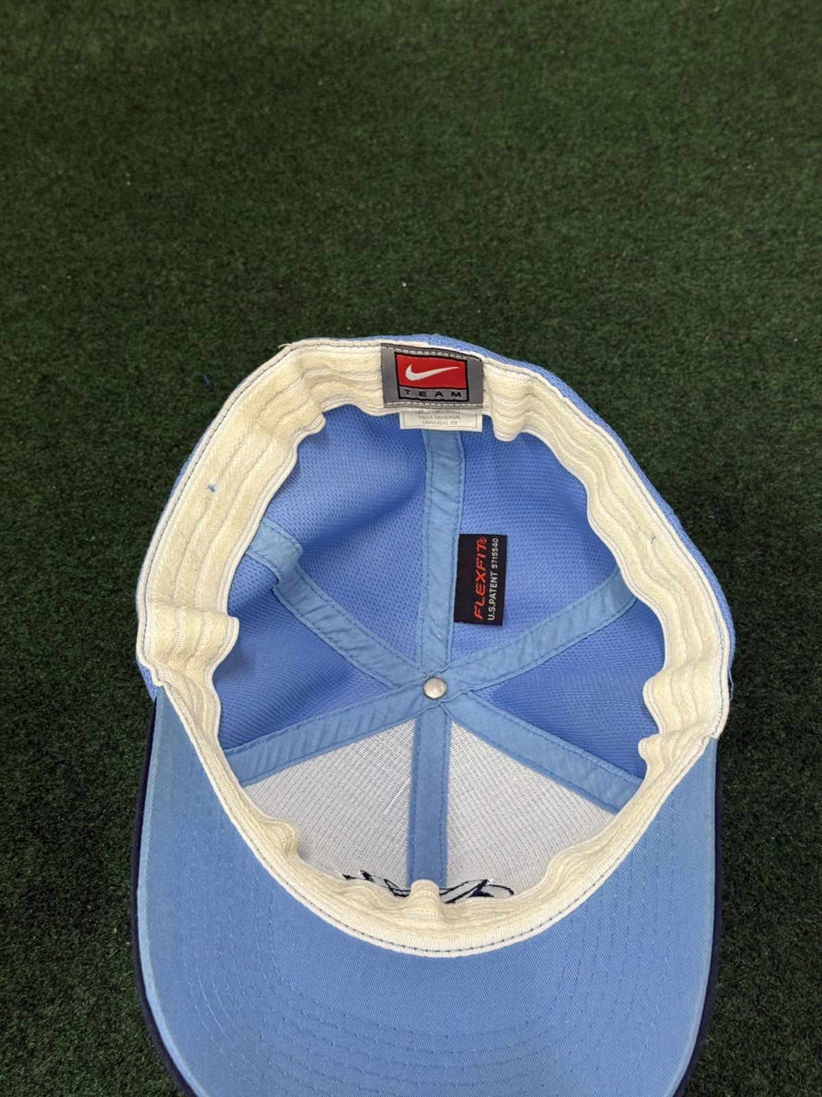 Nike Vintage Nike Team UNC Tar Heels Swoosh Hat Size ONE SIZE - 5 Thumbnail