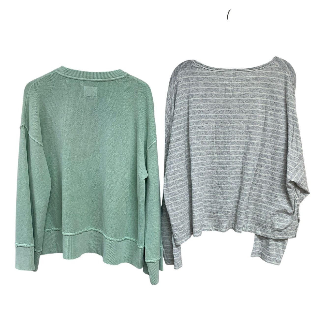 American Eagle Outfitters 2 New American Eagle Womens Medium Lightweight Sweatshirts Size M / US 6-8 / IT 42-44 - 2 Thumbnail