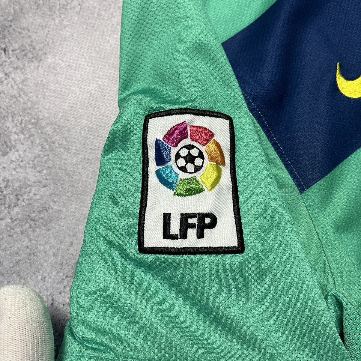 Nike Vintage Nike Messi Barcelona 2010/11 Away Soccer Jersey Size US S / EU 44-46 / 1 - 6 Thumbnail