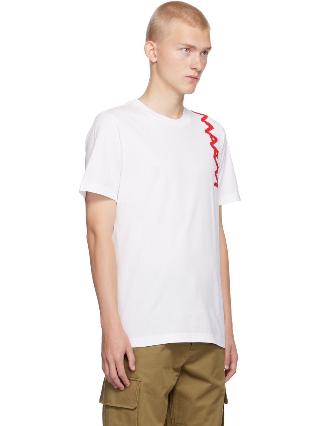 Marni o1w1db11125 Mending Logo T-Shirt in White Size US XL / EU 56 / 4 - 2 Thumbnail