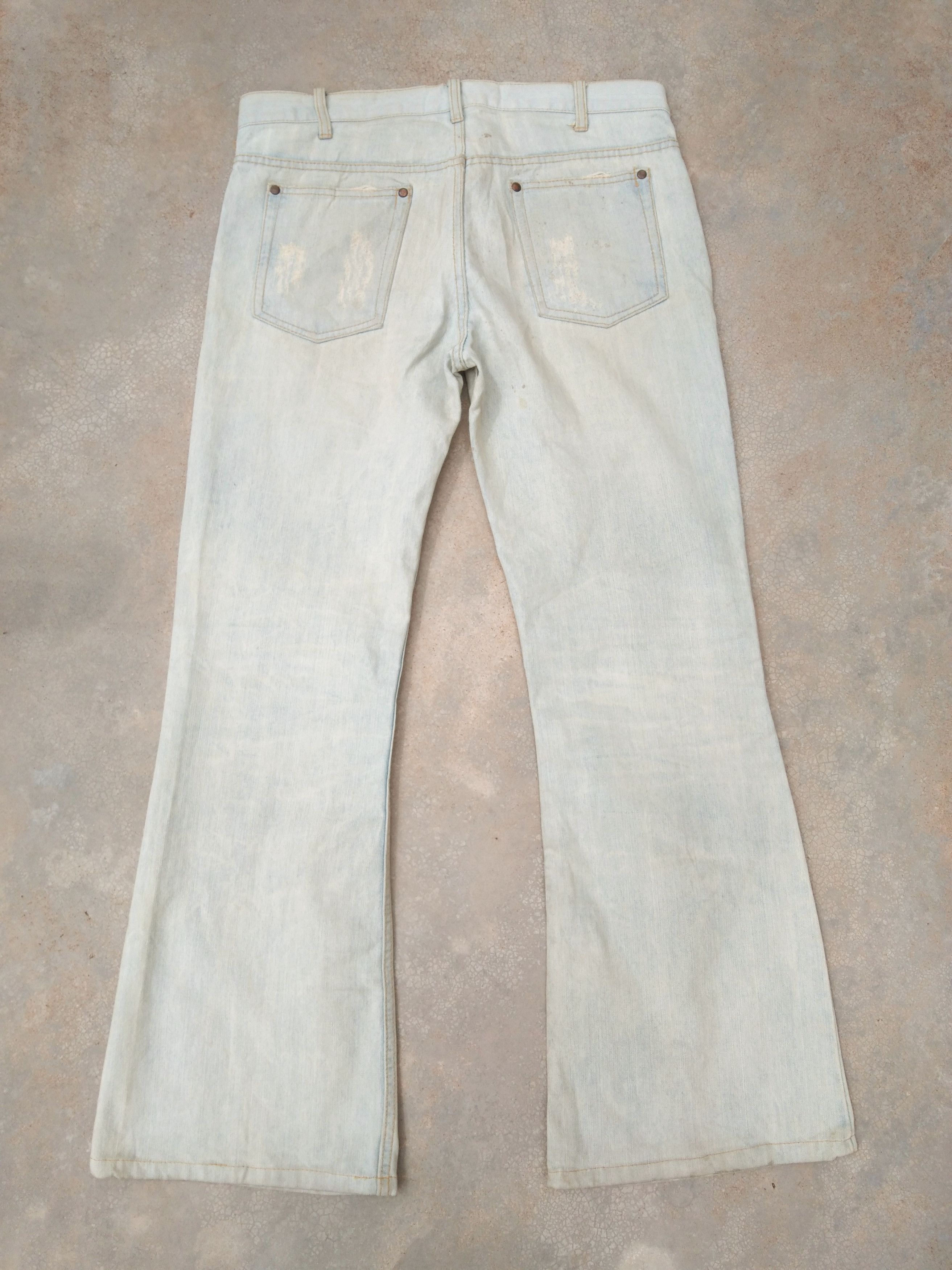 Japanese Brand Vintage Japanese Brand Rusty Wash Flared Jeans 33x30 Size US 33 - 2 Thumbnail