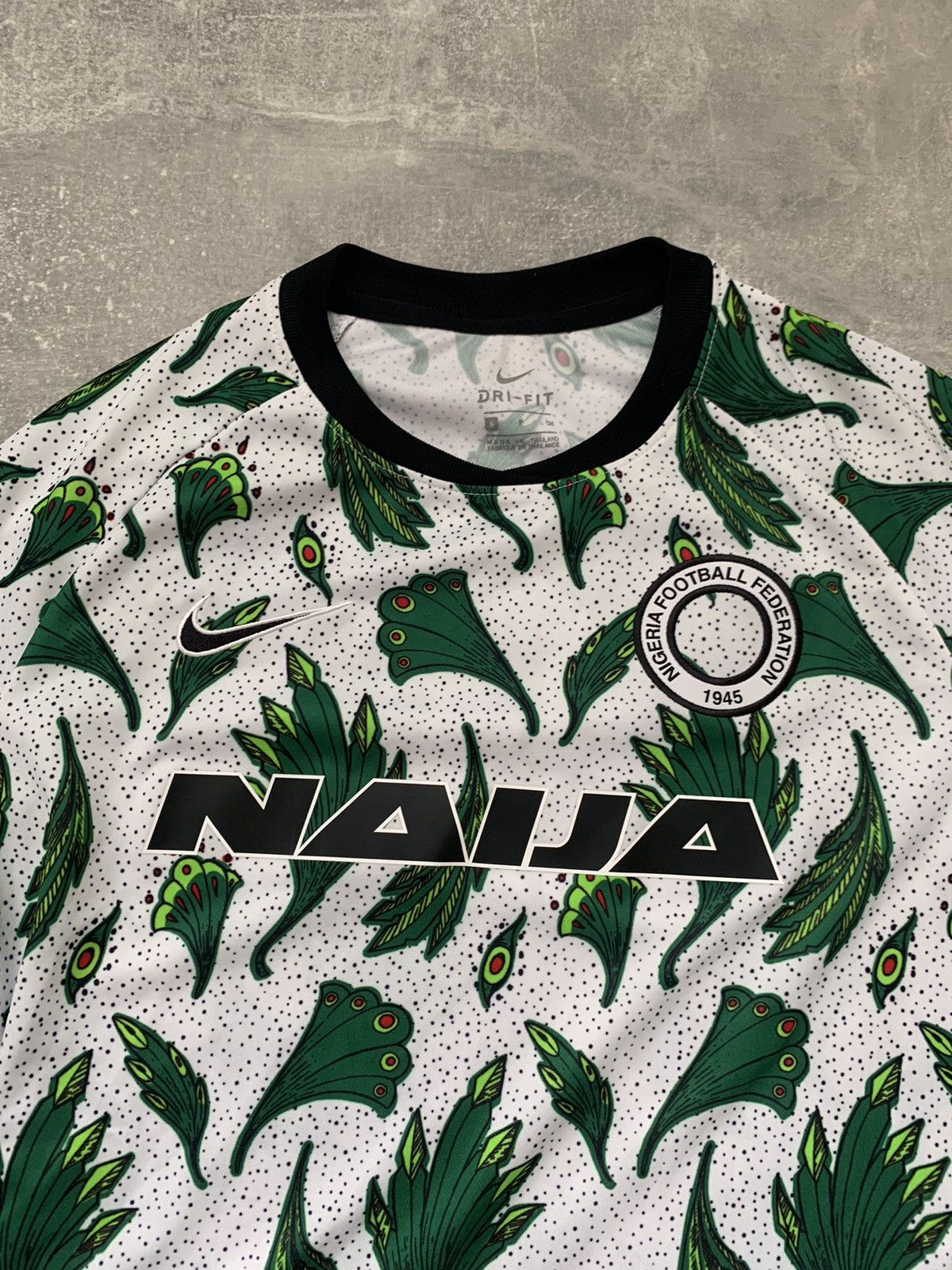Nike T-shirt Nike W NK NIGERIA Y2K 🇳🇬 Size S / US 4 / IT 40 - 2 Thumbnail