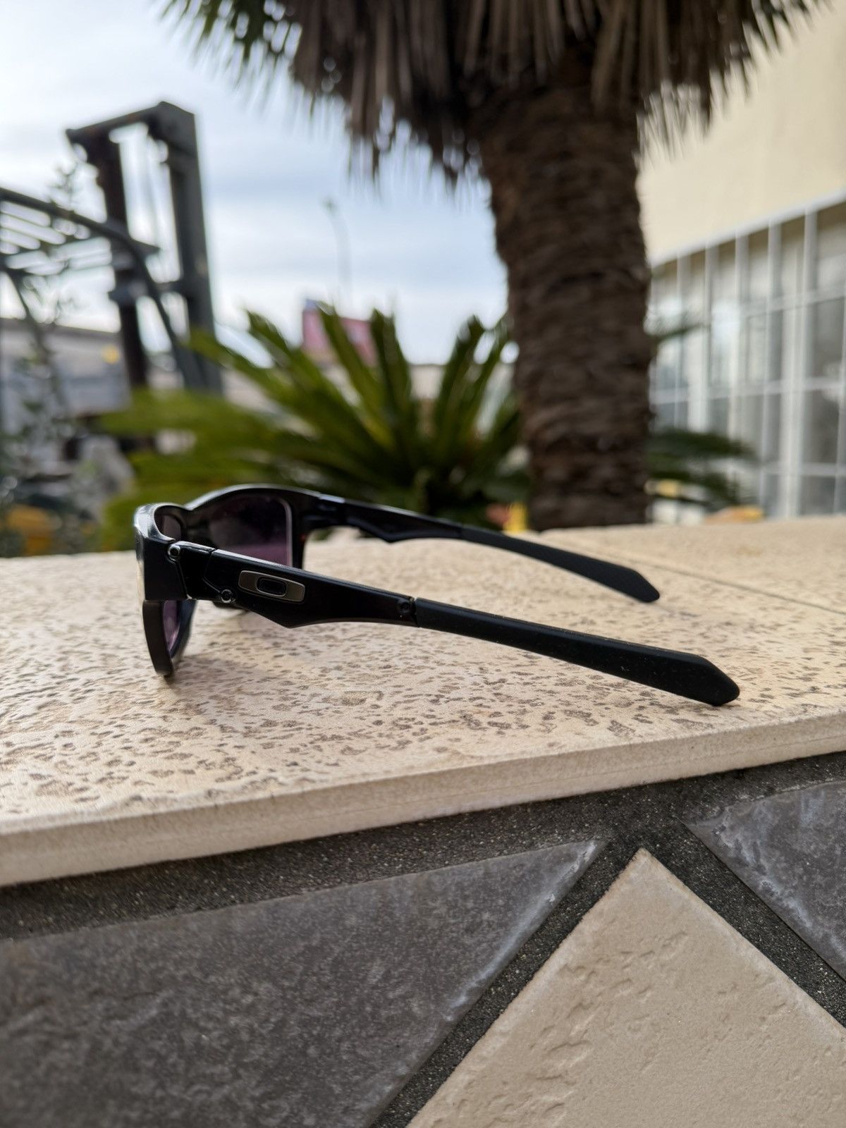 Oakley Oakley Sunglasses OO9135-25 Black Size ONE SIZE - 3 Thumbnail