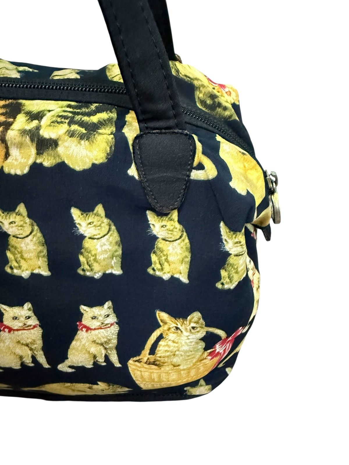 Versace Jeans Couture RARE VINTAGE VERSACE 90s REALIZZATO ALL ABOUT CATS HANDBAG Size ONE SIZE - 13 Thumbnail
