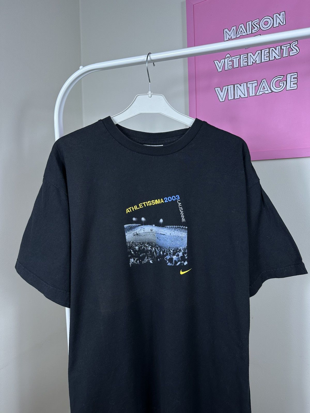 Nike Nike Athletissima 2003 T Shirt Swoosh Lausanne Printed Logo Size US L / EU 52-54 / 3 - 3 Thumbnail