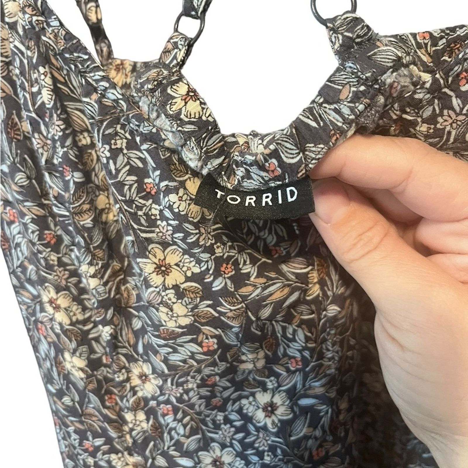Other Torrid Strappy Floral Multi Print Cami Size L / US 10 / IT 46 - 6 Thumbnail