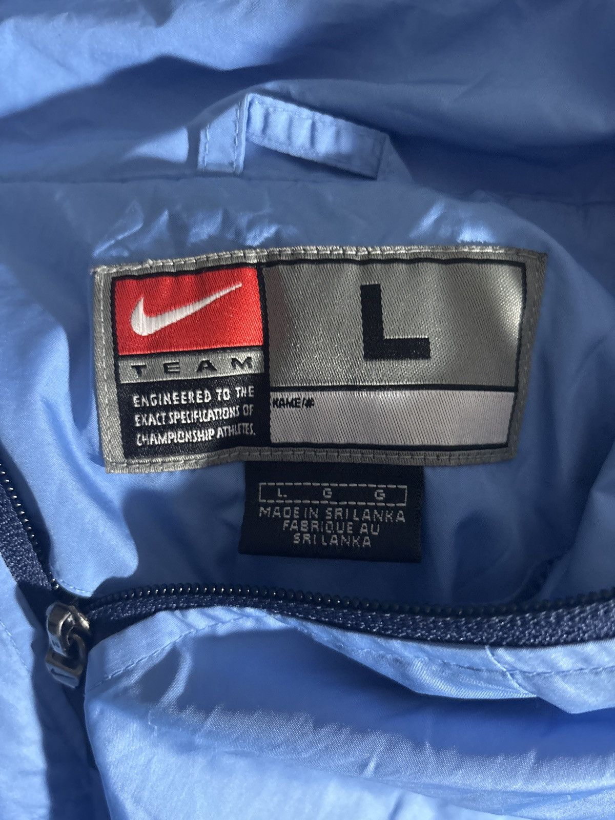 Nike Vintage x UNC x Nike x Windbreaker Size US L / EU 52-54 / 3 - 5 Thumbnail