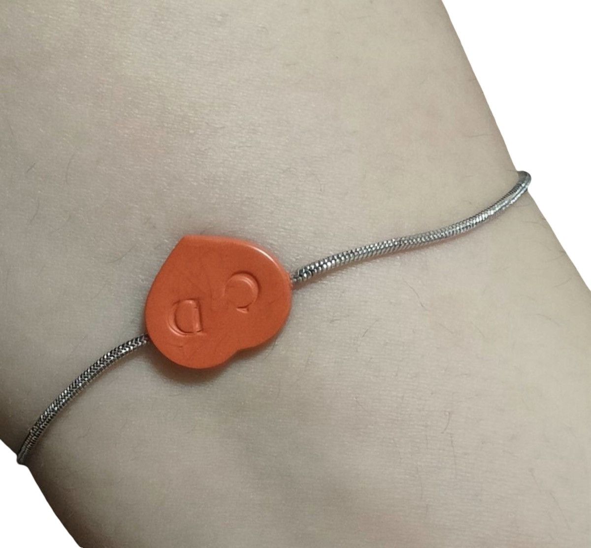 Dior Christian Dior Archival Orange Heart CD Logo Bracelet Size ONE SIZE - 4 Thumbnail