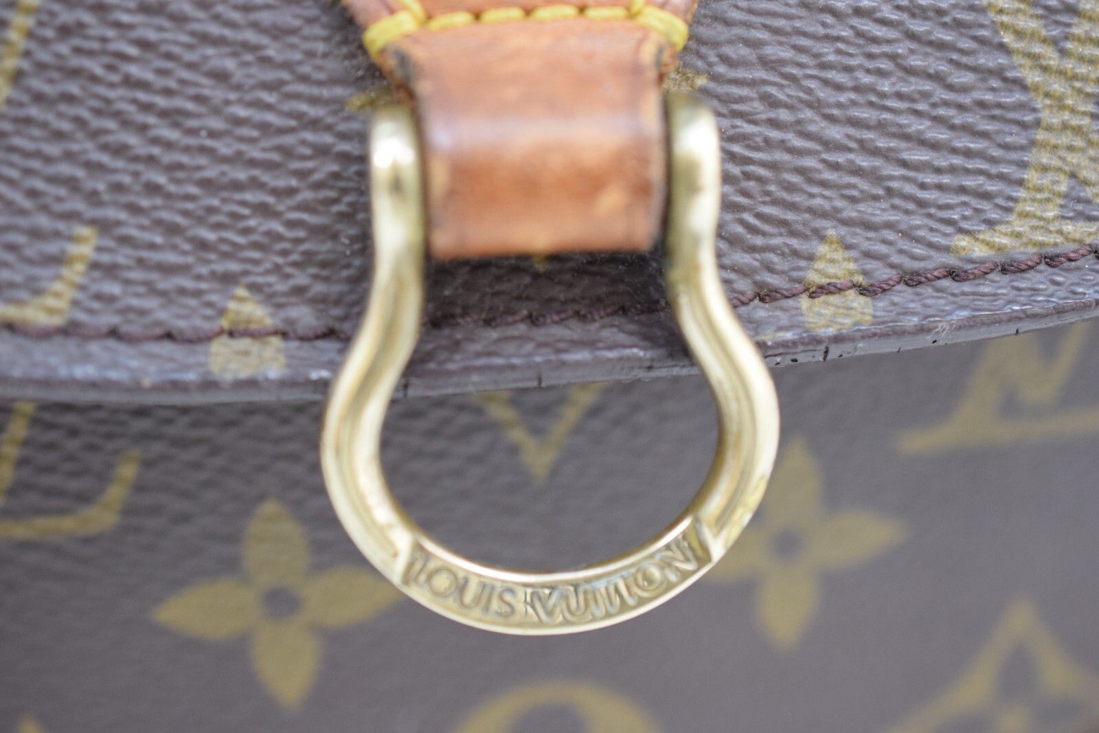 Louis Vuitton LV Saint Cloud PM Crossbody Bag Monogram M51244 Size ONE SIZE - 10 Thumbnail