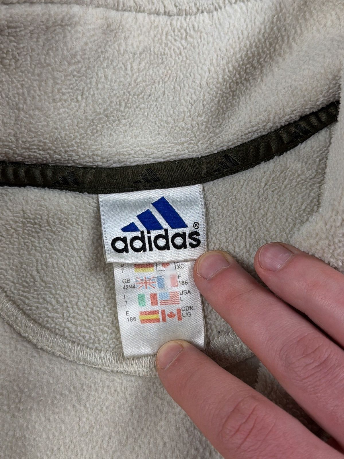 Adidas Vintage Adidas Beige Fleece 90s Retro Size US L / EU 52-54 / 3 - 5 Thumbnail