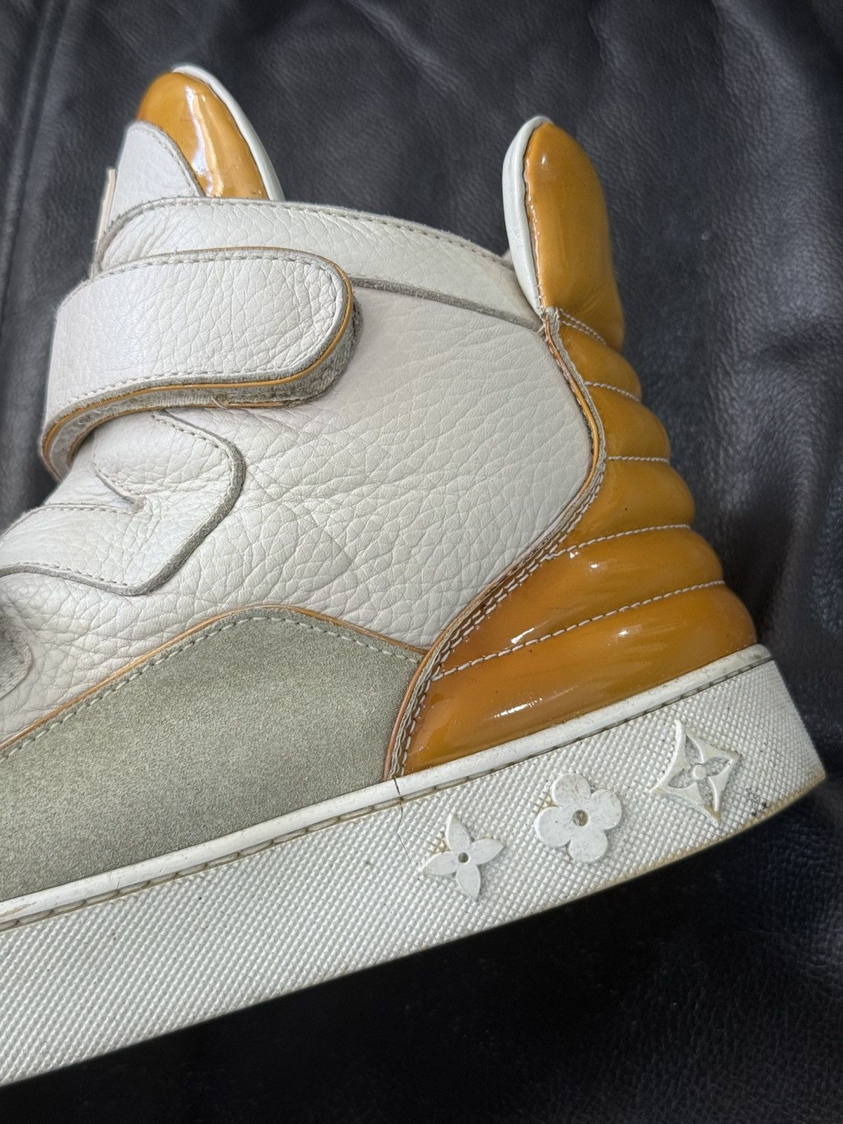 Kanye West × Louis Vuitton Louis Vuitton x Kanye West Jasper Cream Sneaker Size US 7.5 / EU 40-41 - 11 Thumbnail