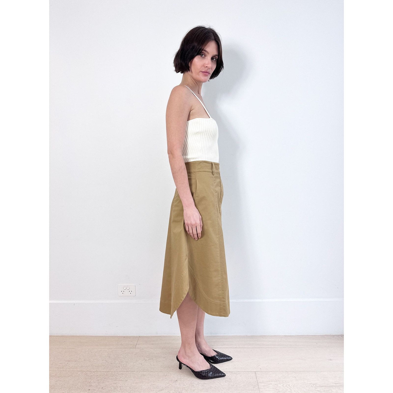 Lee Mathews Lee Mathews Tan Drill Midi Skirt Size 26" / US 2 / IT 38 - 2 Thumbnail