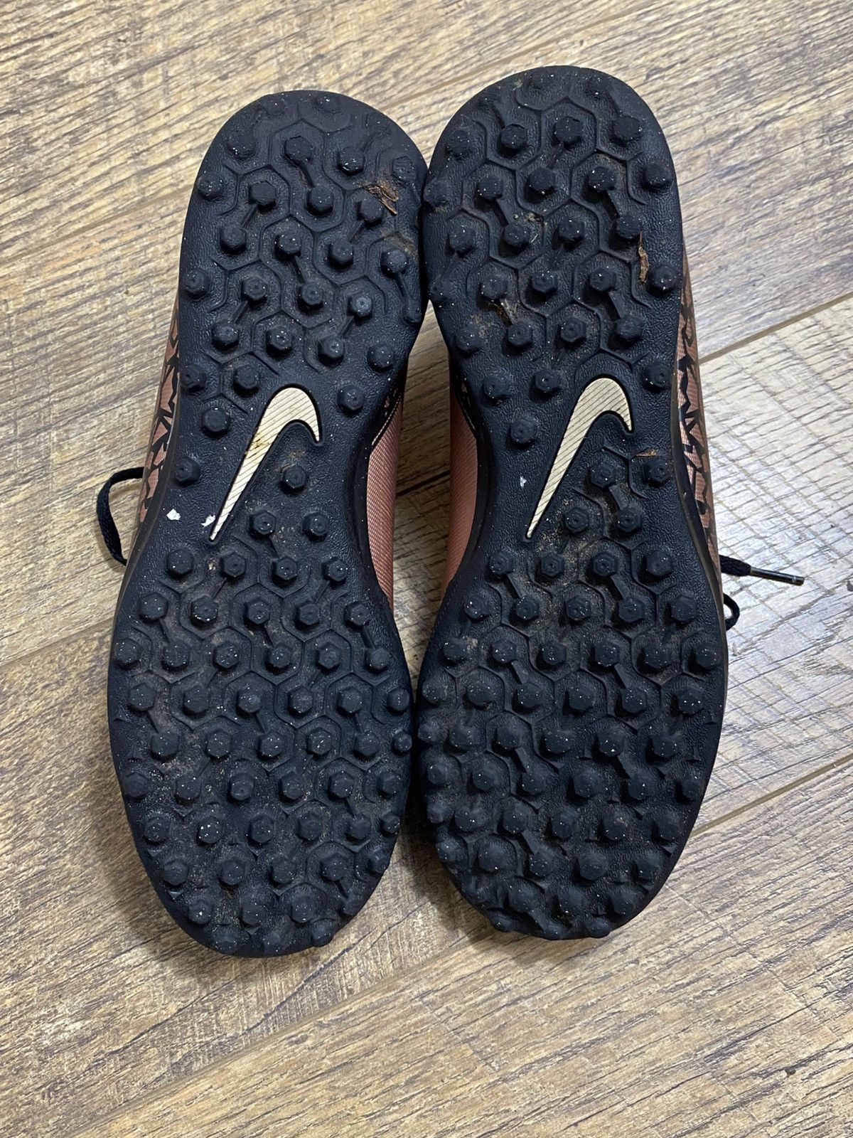 Nike Nike Hypervenom Phade II TF Metallic Bronze Futuristic Rare Size US 8 / EU 41 - 5 Thumbnail