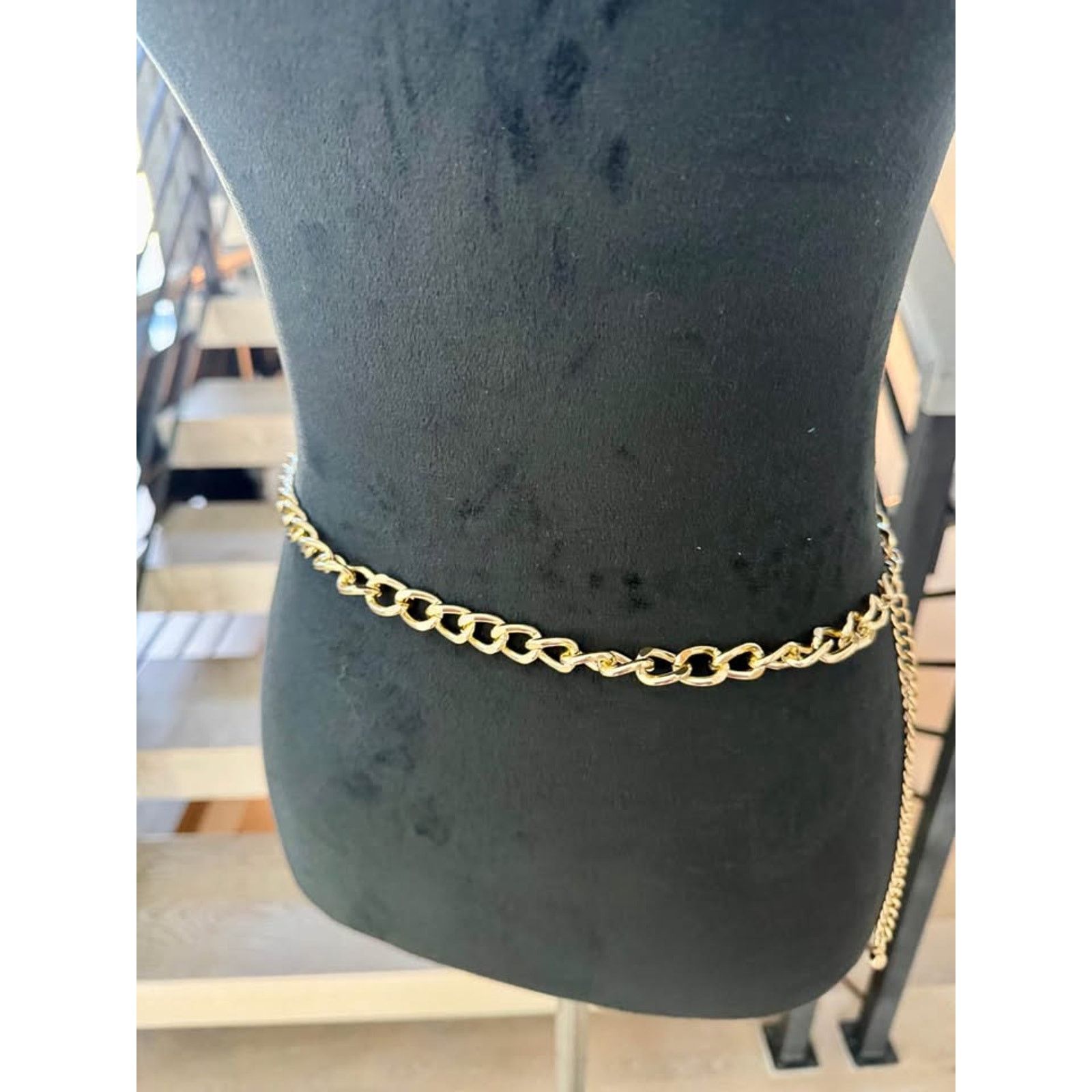 Other Gold chain belt Size ONE SIZE - 2 Thumbnail